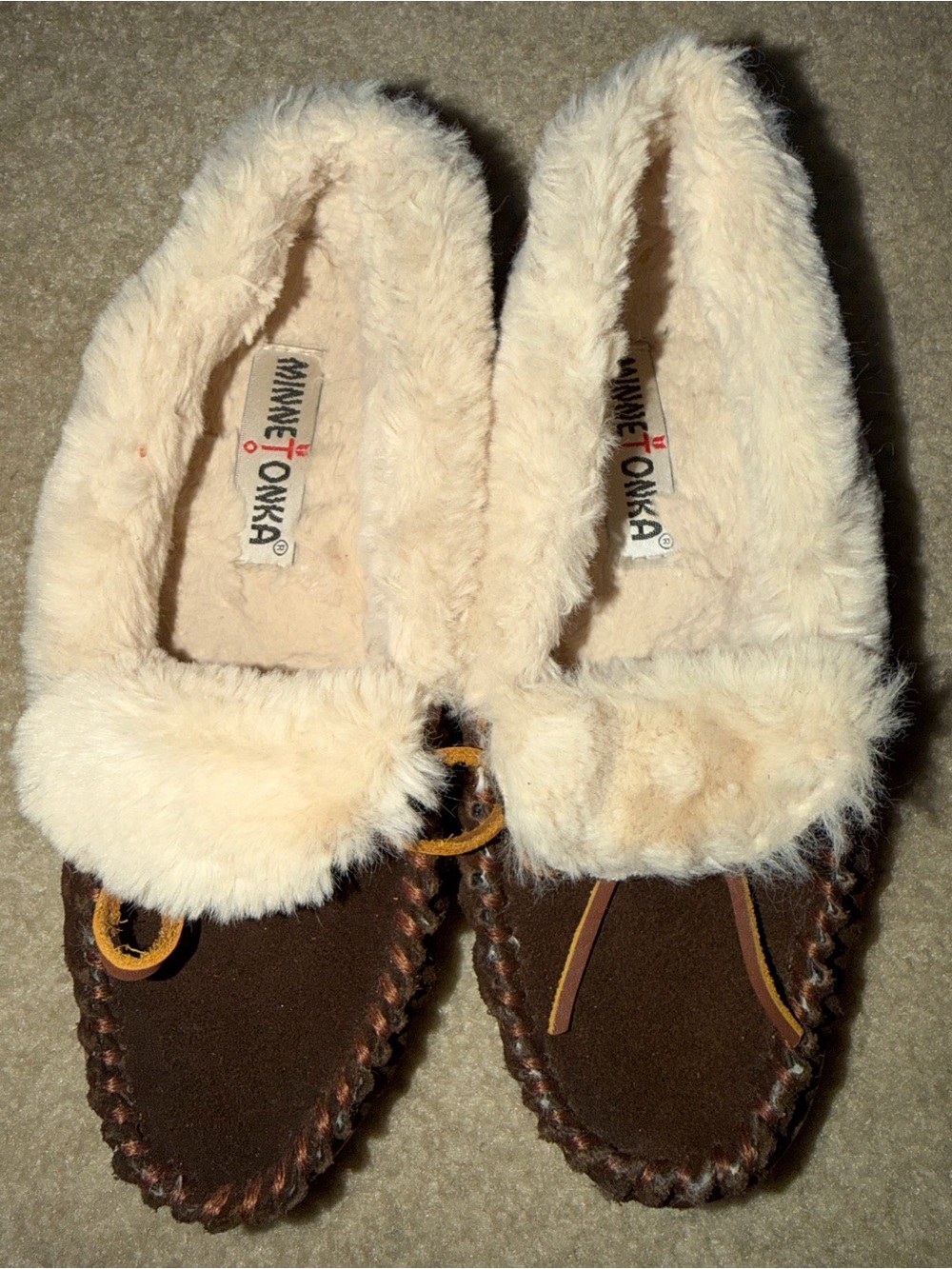 Minnetonka Brown Suede Moccasin Slippers with Cream Faux Fur Trim